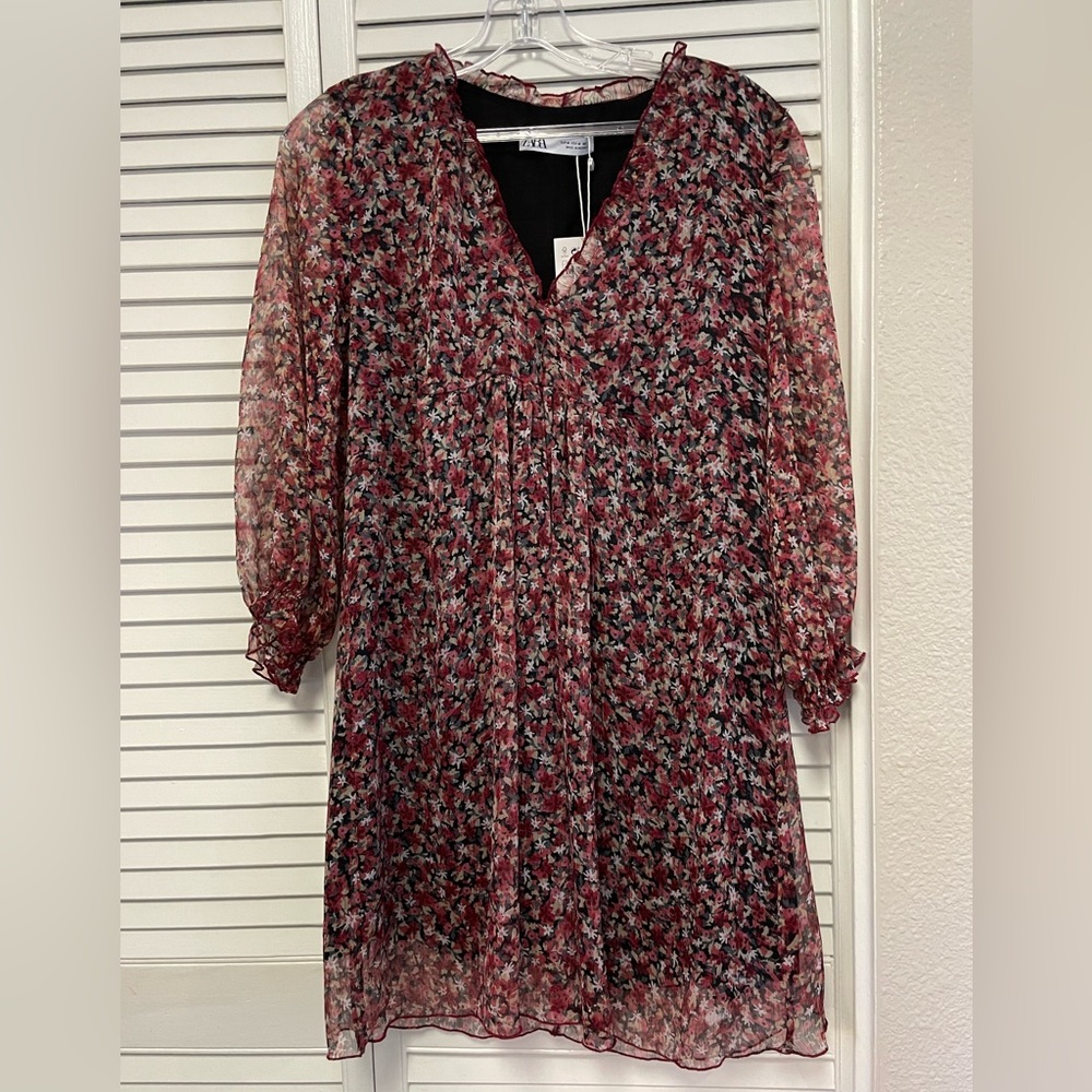 Zara Floral Maroon Chiffon Long/Sleeve Babydoll Dress  M. NWT